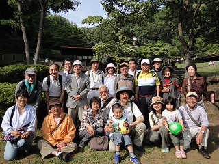 [ハイキングレポート] 第38回 本厚木から展望の高松山、小町神社、若宮公園をへて、県立七沢森林公園散策ハイキング