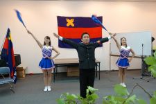 64.応援指導部の指揮による慶應賛歌